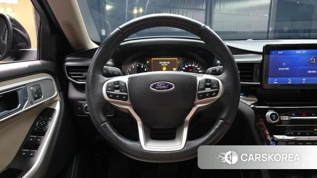 Ford Explorer 6th Generation 2022 Черный из Кореи, фото 4