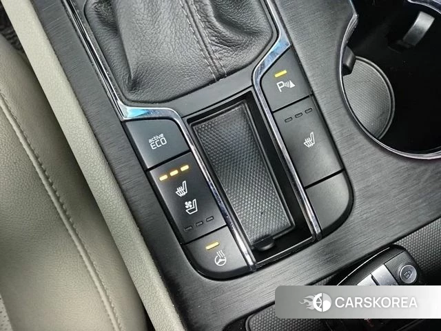 Kia The New Carnival 2018 Серебряный из Кореи, фото 4