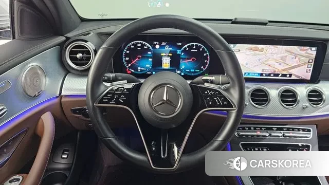 Mercedes-Benz E-Class W213 2021 Серебряный из Кореи, фото 4