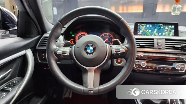 BMW 3 Series (F30) 2018 Белый из Кореи, фото 4