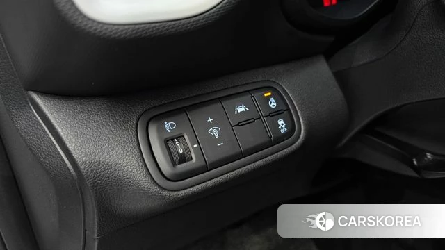 Hyundai Venue 2021 Белый из Кореи, фото 4
