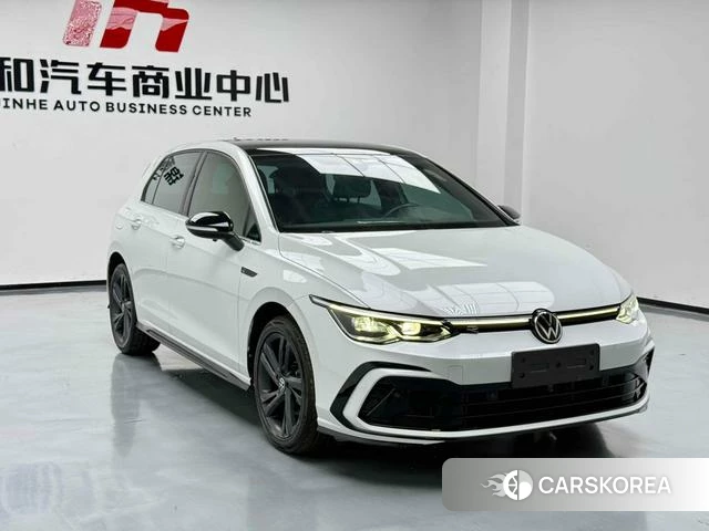 Volkswagen Golf 2021 Белый из Китая, фото 4