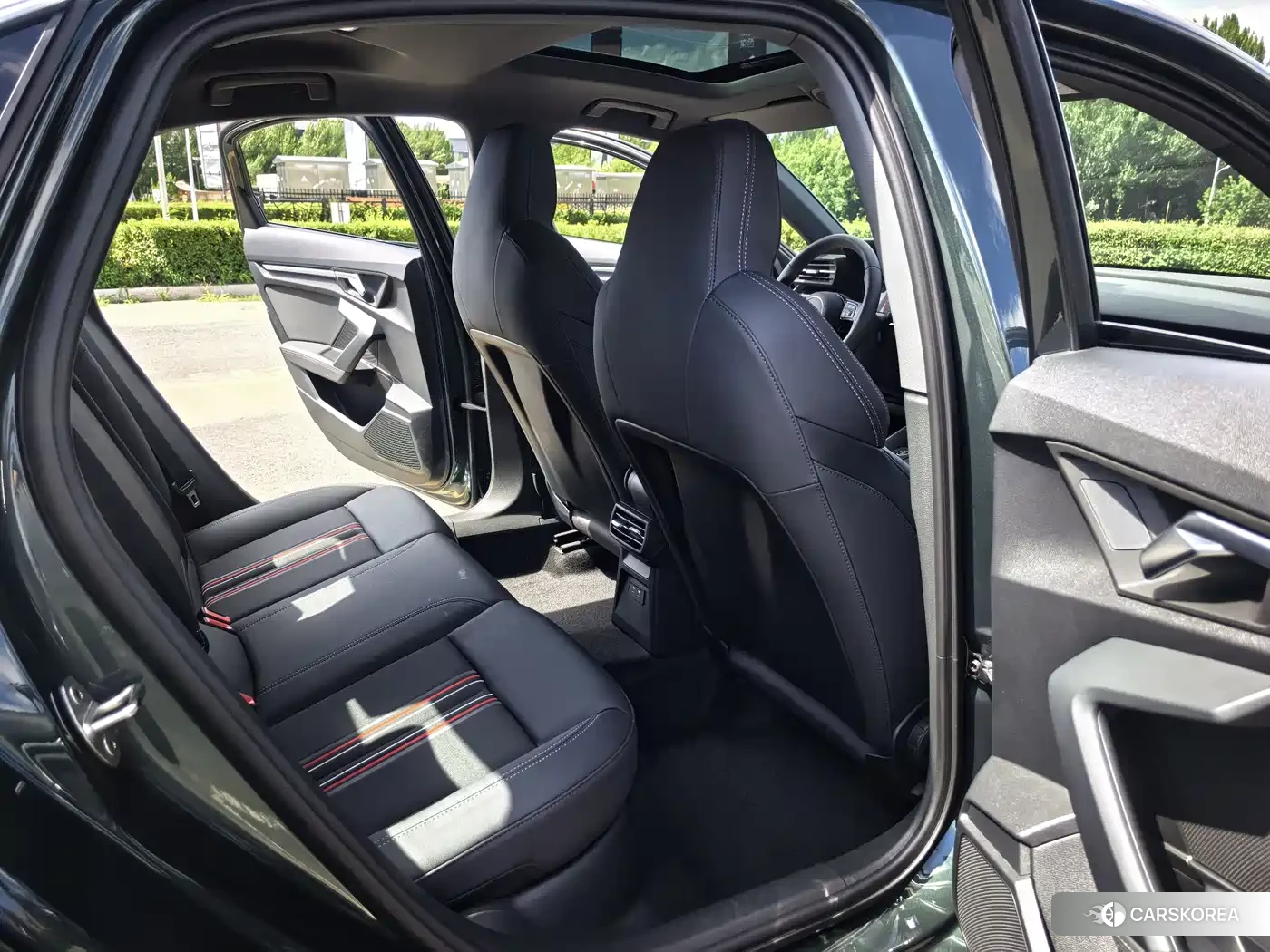 Audi A3 2023 Зеленый из Китая, фото 4