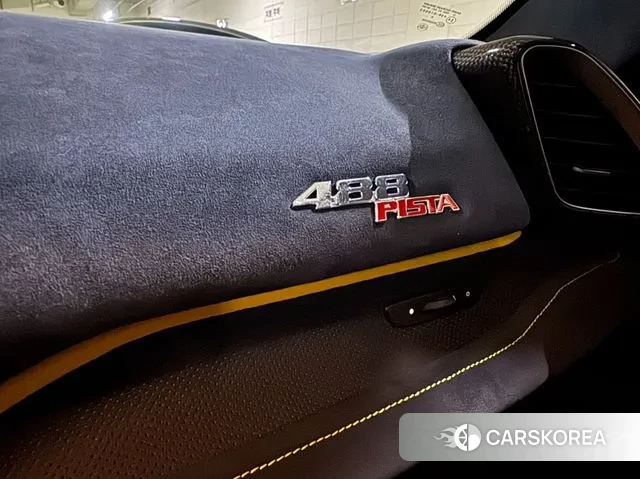 Ferrari 488 Pista 2020 Белый из Кореи, фото 4