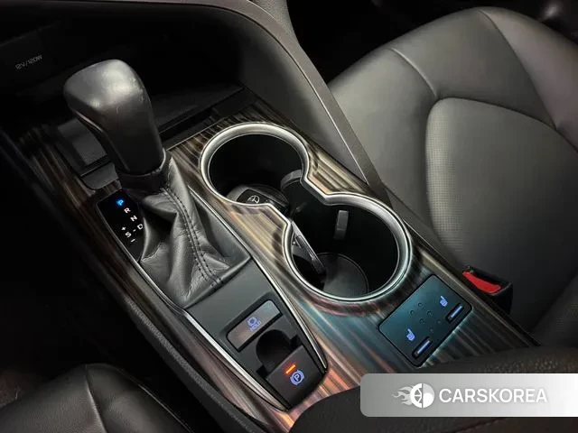 Toyota Camry (XV70) 2018 Белый из Кореи, фото 4