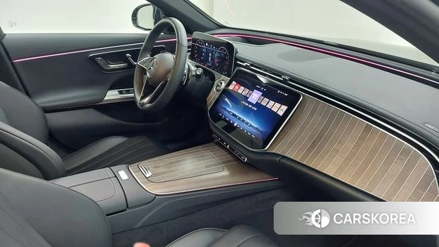 Mercedes-Benz E-Class W214 2025 Синий из Кореи, фото 4