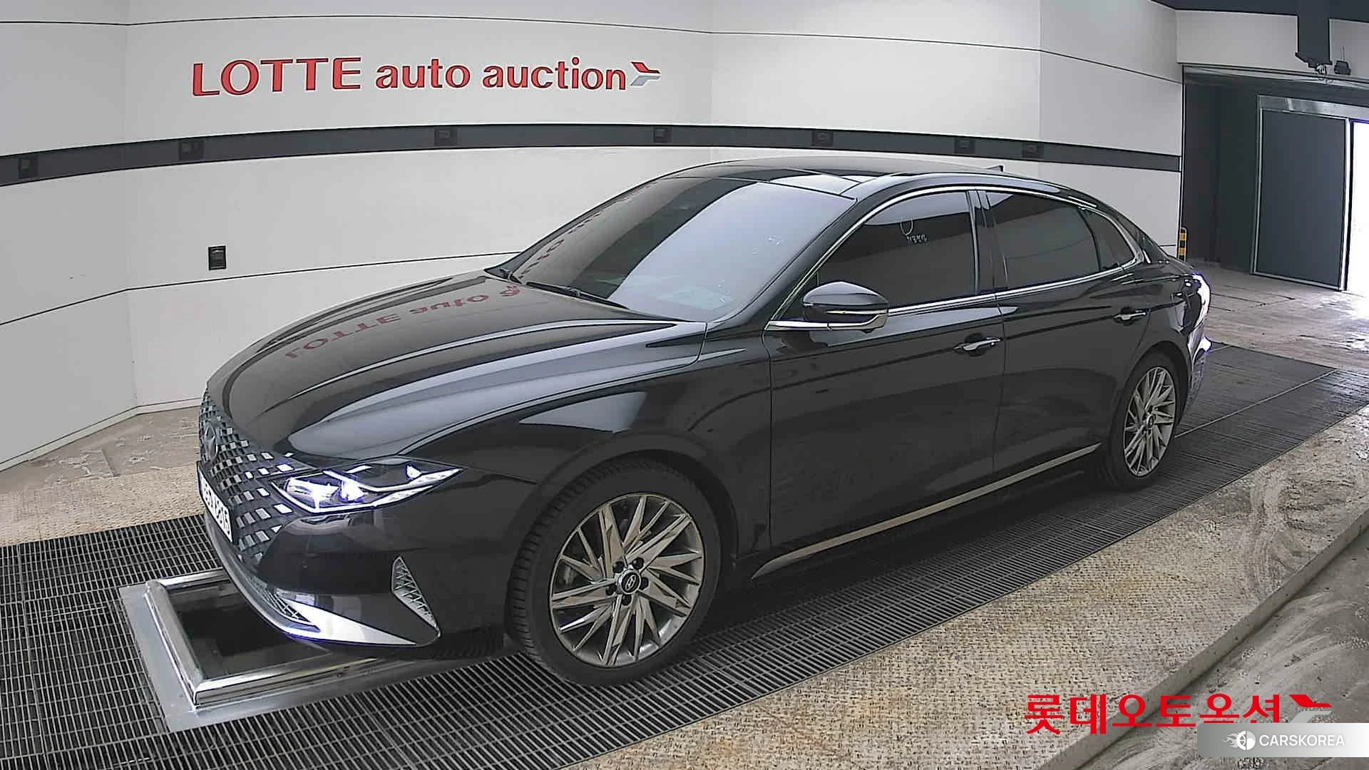 Hyundai Grandeur 2022 Midnight Black Pearl из Кореи, фото 4