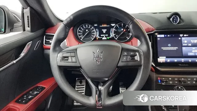 Maserati Ghibli 2021 Черный из Кореи, фото 4