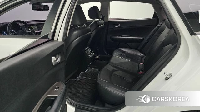 Kia The New K5 2nd generation 2018 Белый из Кореи, фото 4