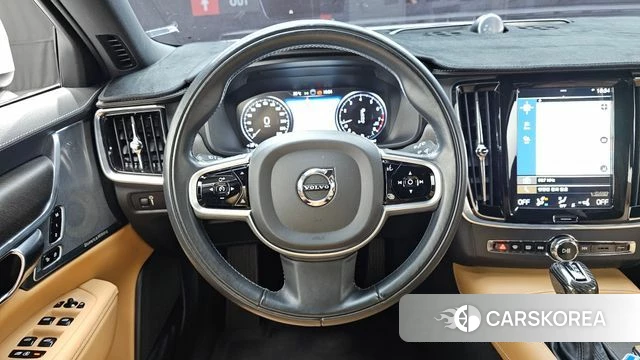 Volvo V90 Cross-Country 2020 Белый из Кореи, фото 4