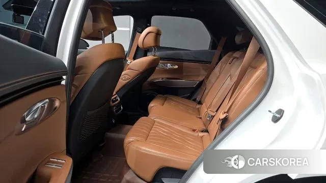 Genesis GV70 2023 Белый из Кореи, фото 4