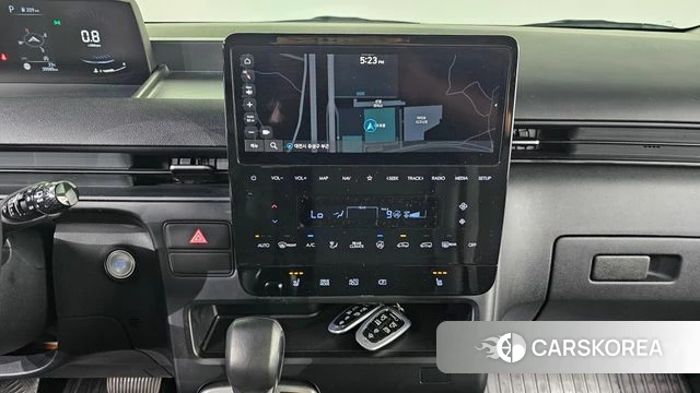 Hyundai Staria 2022 Серебряный из Кореи, фото 4