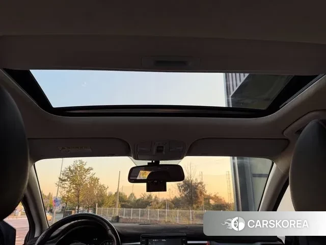 Kia Stonic 2018 Черный из Кореи, фото 4