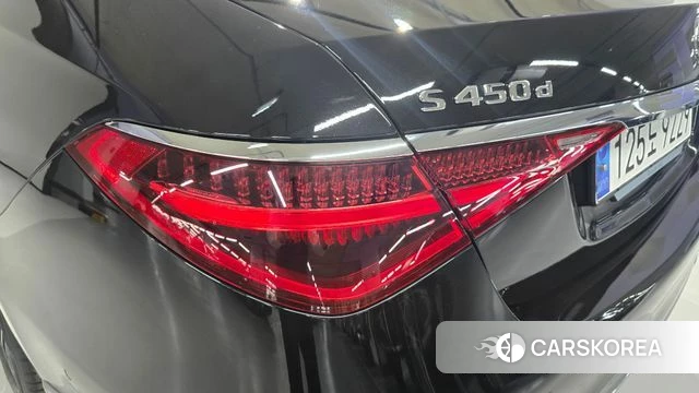 Mercedes-Benz S-Class W223 2024 Черный из Кореи, фото 4