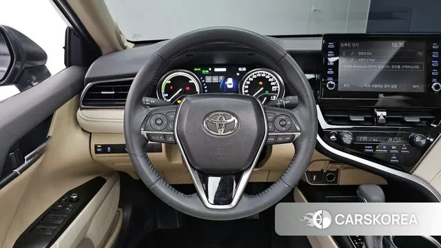 Toyota Camry (XV70) 2024 Серый из Кореи, фото 4