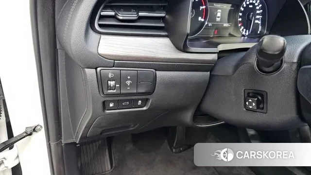 Kia K7 Premier 2020 Белый из Кореи, фото 4