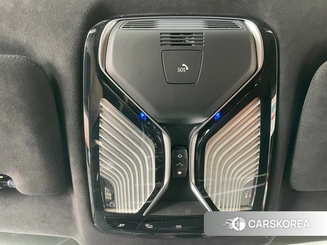 BMW X7 2021 Черный из Китая, фото 4