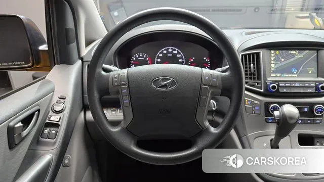 Hyundai The New Grand Starex 2018 Желтый из Кореи, фото 4