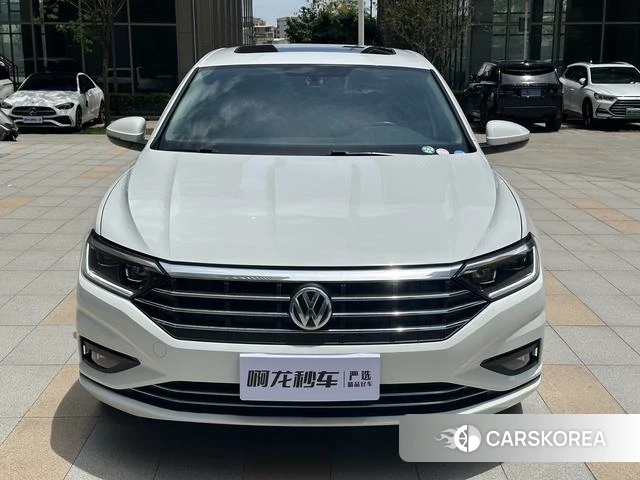 Volkswagen Sagitar 2022 Белый из Китая, фото 4