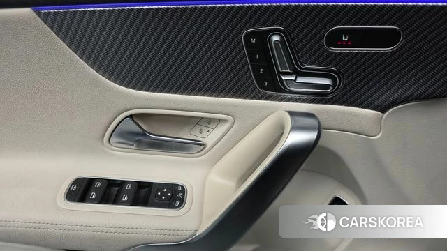 Mercedes-Benz A-Class W177 2024 Черный из Кореи, фото 4
