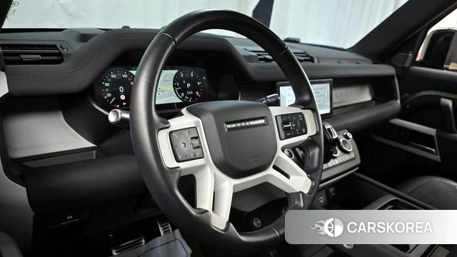 Land Rover Defender (L663) 2021 Темно-зеленый из Кореи, фото 4