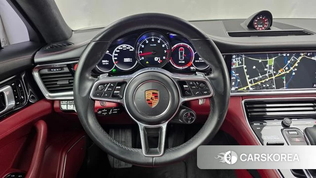 Porsche Panamera (971) 2018 Черный из Кореи, фото 4