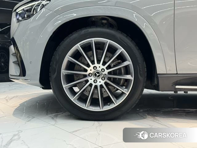 Mercedes-Benz GLE (import) 2023 Серебристо-серый из Китая, фото 4