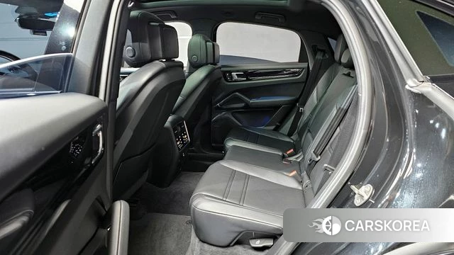 Porsche Cayenne (PO536) 2022 Черный из Кореи, фото 4