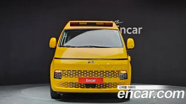 Hyundai Staria 2024 Желтый из Кореи, фото 4