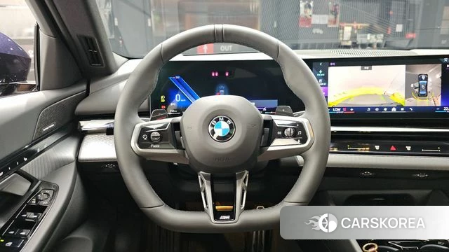 BMW 5 Series (G60) 2026 Черный из Кореи, фото 4