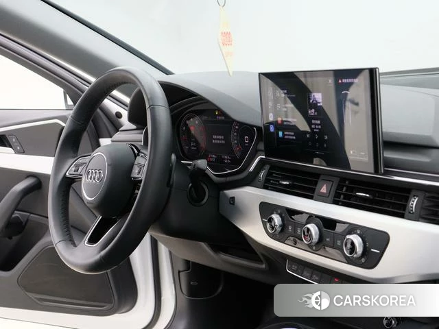 Audi A4L 2023 Белый из Китая, фото 4