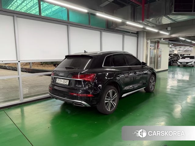 Audi Q5 (FY) 2023 Черный из Кореи, фото 4