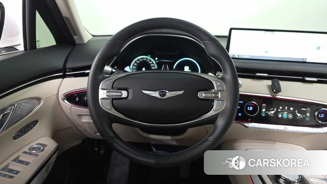 Genesis GV70 2023 Белый из Кореи, фото 4