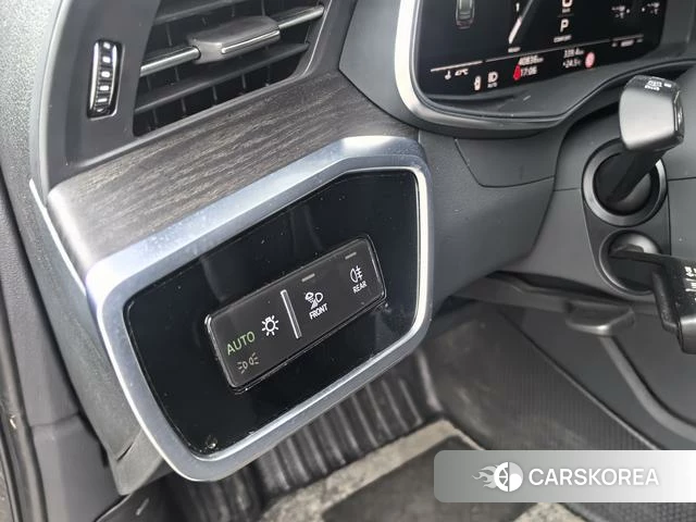 Audi A6L 2024 Черный из Китая, фото 4