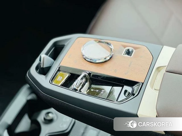 BMW iX 2023 Черный из Китая, фото 4