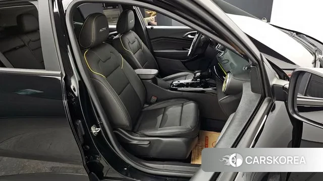 Chevrolet (GM Daewoo) Trax Crossover 2023 Черный из Кореи, фото 4