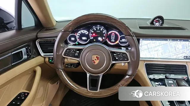 Porsche Panamera (971) 2018 Черный из Кореи, фото 4