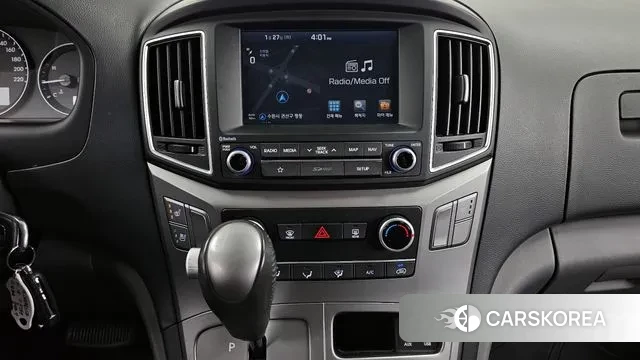 Hyundai The New Grand Starex 2018 Белый из Кореи, фото 4