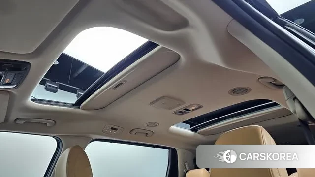 Kia Carnival 4th generation 2023 Черный из Кореи, фото 4