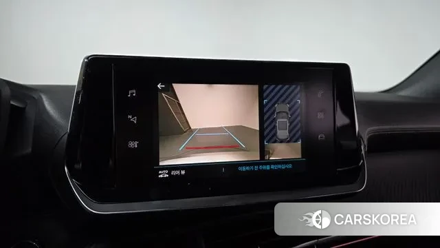 Peugeot e-2008 second generation 2022 Белый из Кореи, фото 4