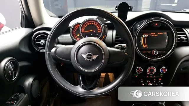 Mini Cooper 2018 Красный из Кореи, фото 4