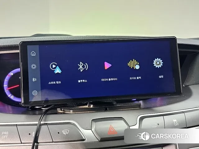 Ssangyong Korando Turismo 2018 Белый из Кореи, фото 4