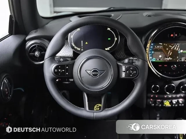 Mini Cooper Electric 2022 Серебряный из Кореи, фото 4