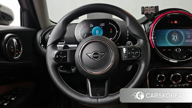 Mini Cooper S Clubman 2021 Жемчужный цвет из Кореи, фото 4