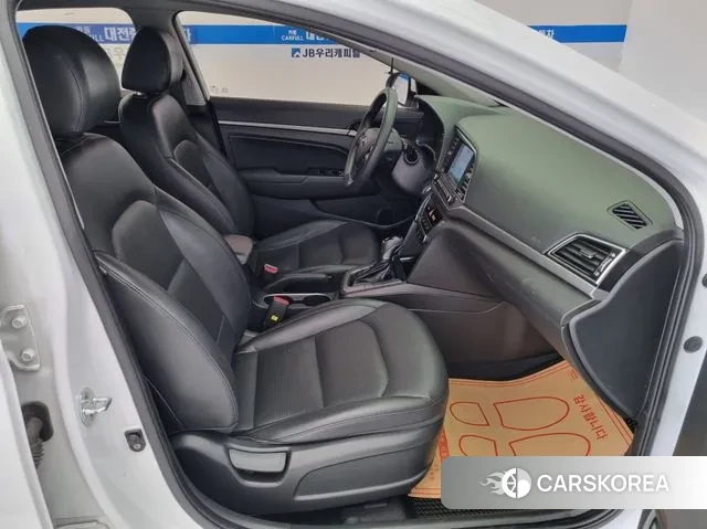 Hyundai Avante AD 2018 Белый из Кореи, фото 4