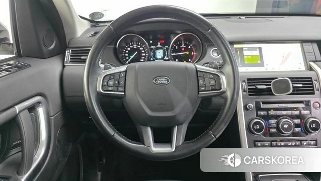 Land Rover Discovery Sports 2018 Белый из Кореи, фото 4