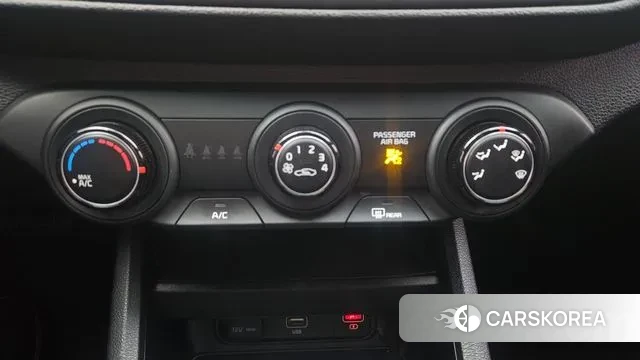 Kia The New K3 2nd generation 2022 Белый из Кореи, фото 4