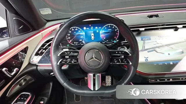 Mercedes-Benz E-Class W214 2024 Белый из Кореи, фото 4