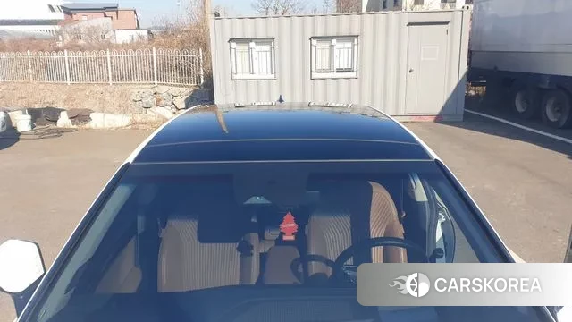 Hyundai Grandeur Hybrid (GN7) 2023 Белый из Кореи, фото 4