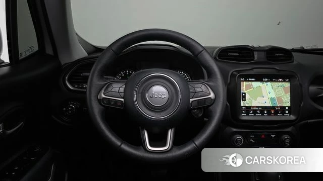 Jeep Renegade 2022 Жемчужный цвет из Кореи, фото 4